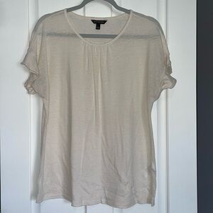 Linen Blend short sleeve shirt with ruffle sleeve
